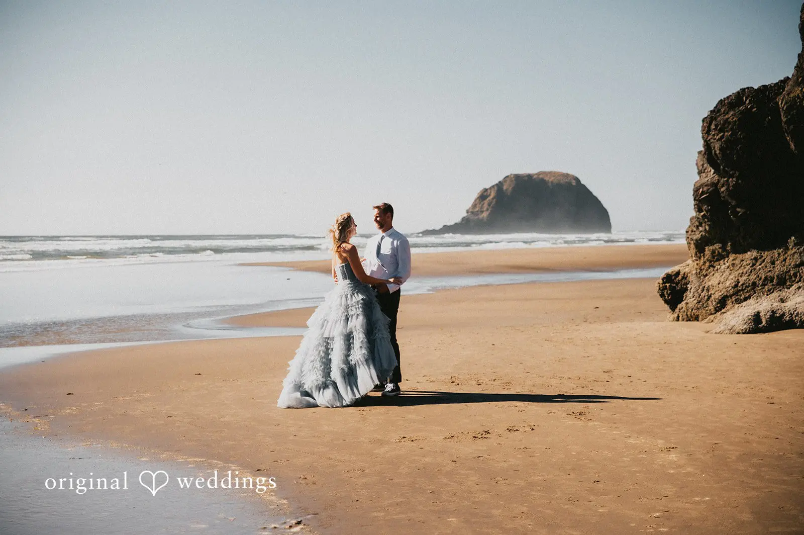 Rhiannon + Bracken Cape Kiwanda Wedding // Rhiannon & Bracken -