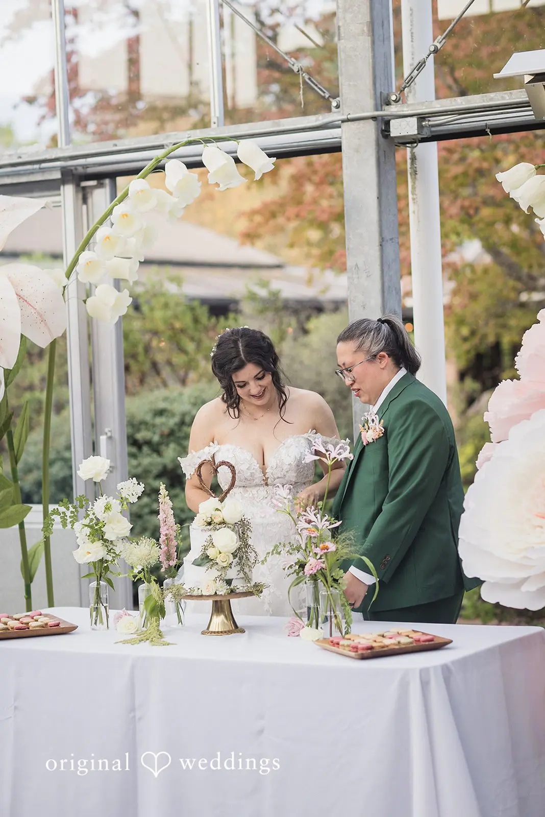 NoyNoy + Brishae Center of Urban Horticulture Wedding // NoyNoy & Brishae -