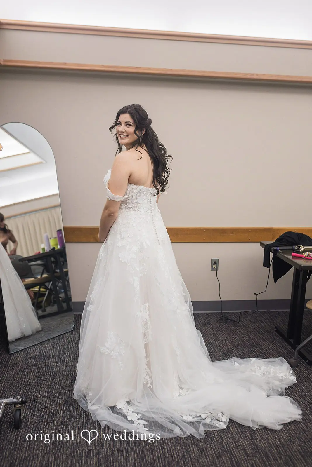 NoyNoy + Brishae Center of Urban Horticulture Wedding // NoyNoy & Brishae -