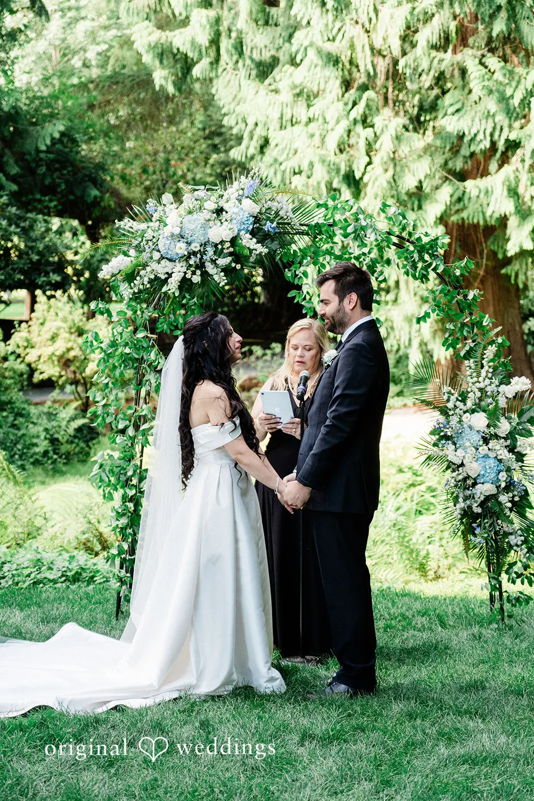 Angela + Connor Chateau Lill Wedding // Angela & Connor -