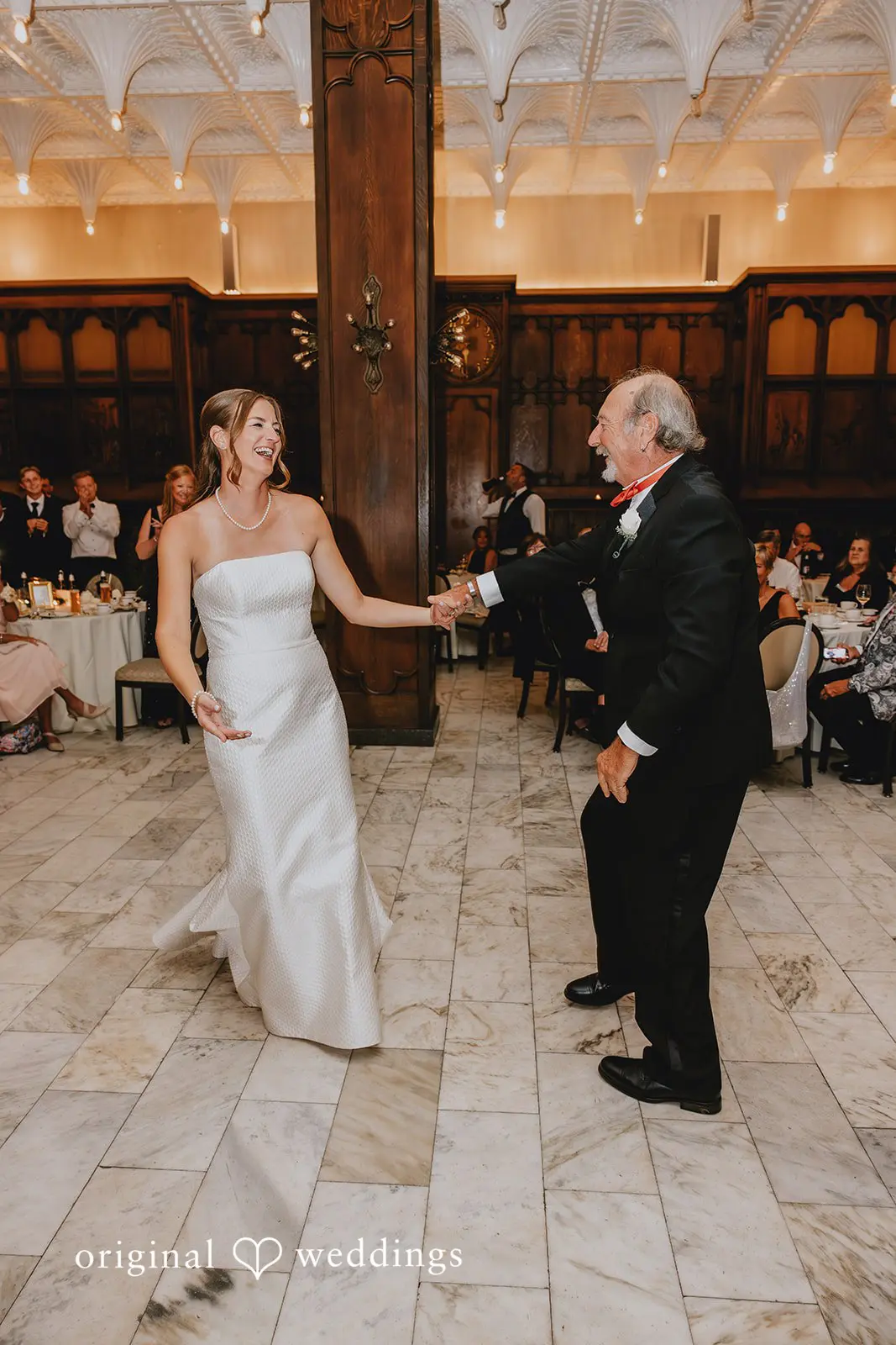 Chicago Athletic Association Wedding // Anne Marie & Michael -