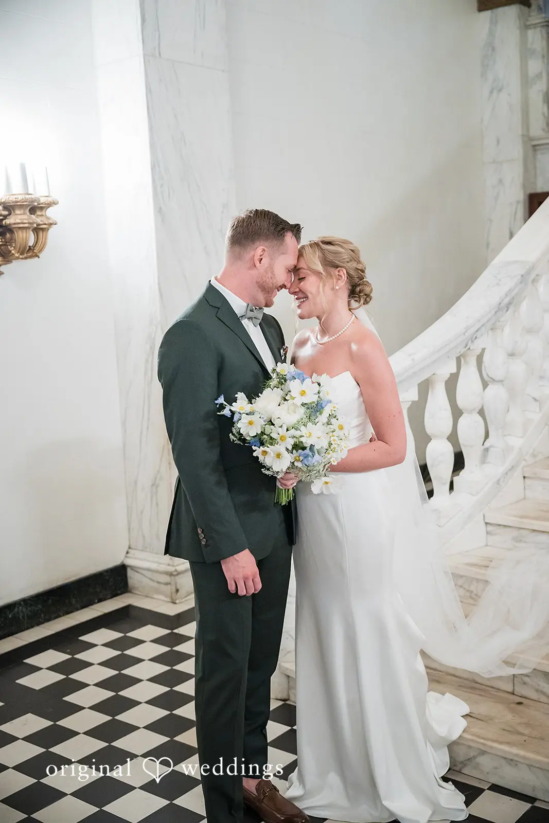 Valery + Andrew Chicago Athletic Association Wedding // Valery & Andrew -