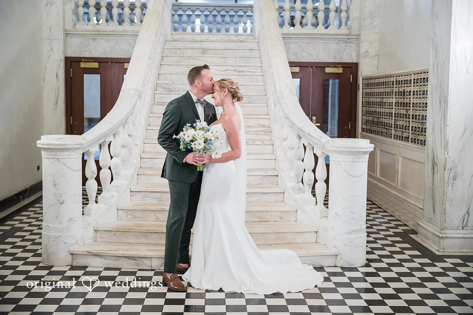 Valery + Andrew Chicago Athletic Association Wedding // Valery & Andrew -