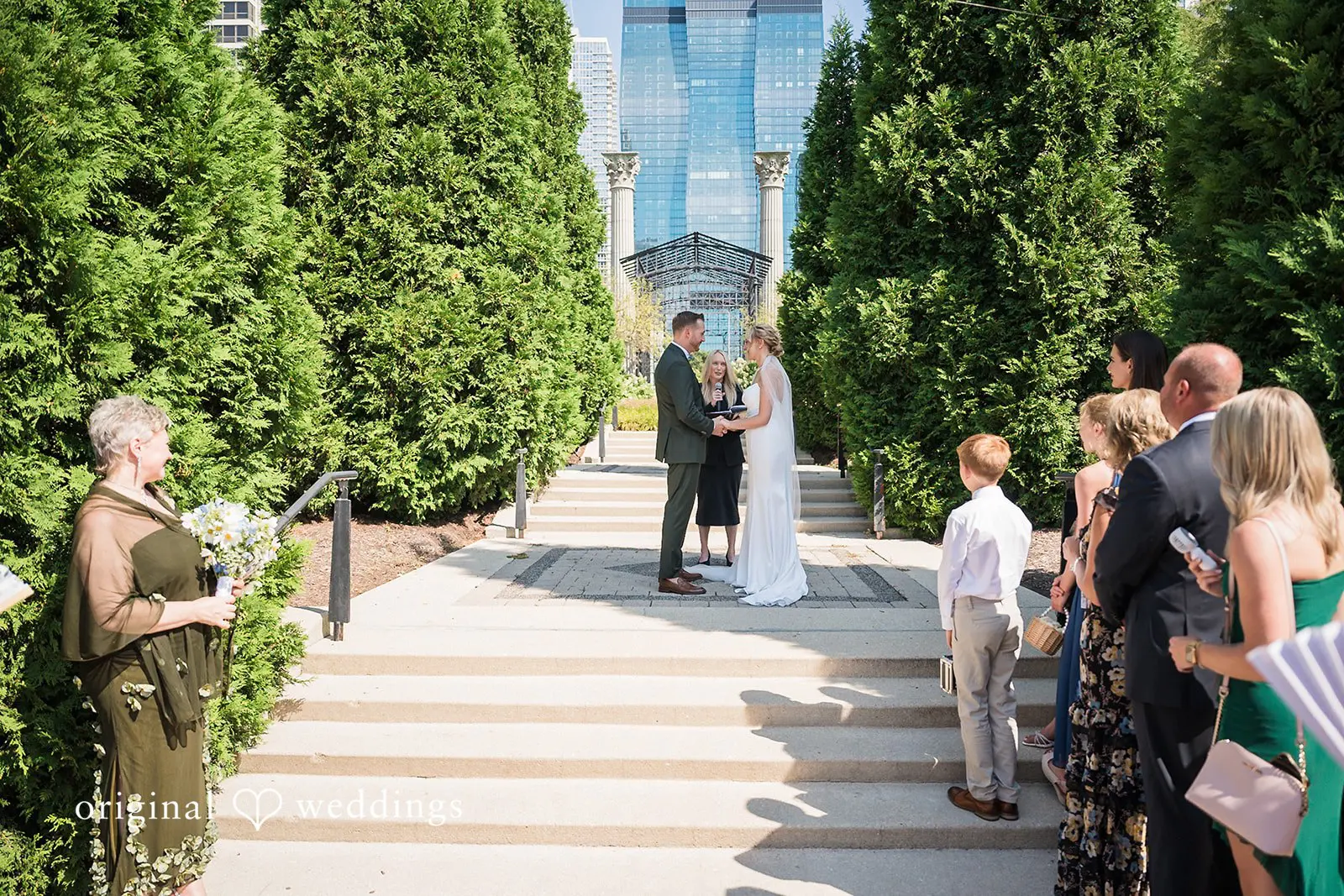 Valery + Andrew Chicago Athletic Association Wedding // Valery & Andrew -