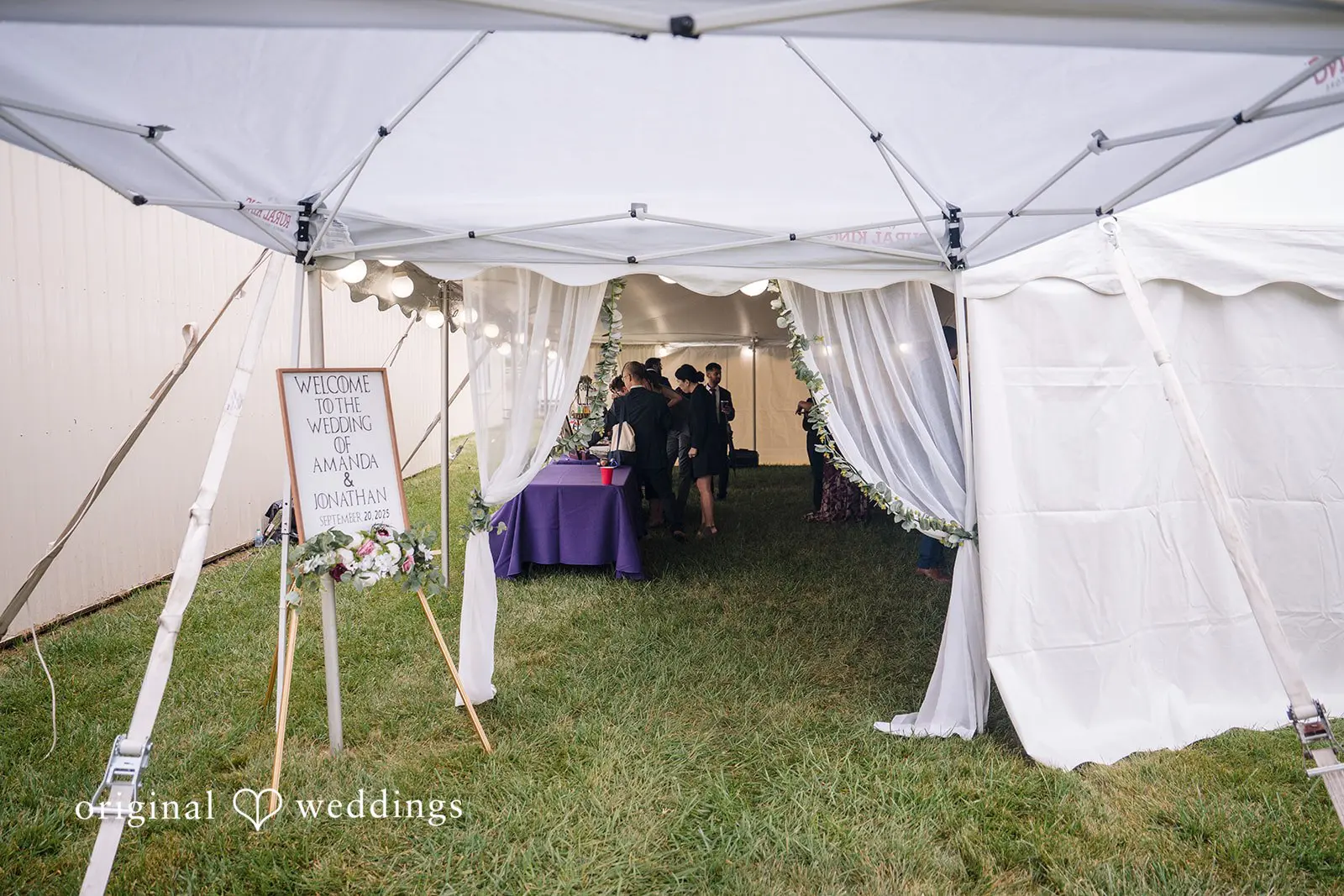 Chicago Backyard Wedding // Amanda & Jonathan -