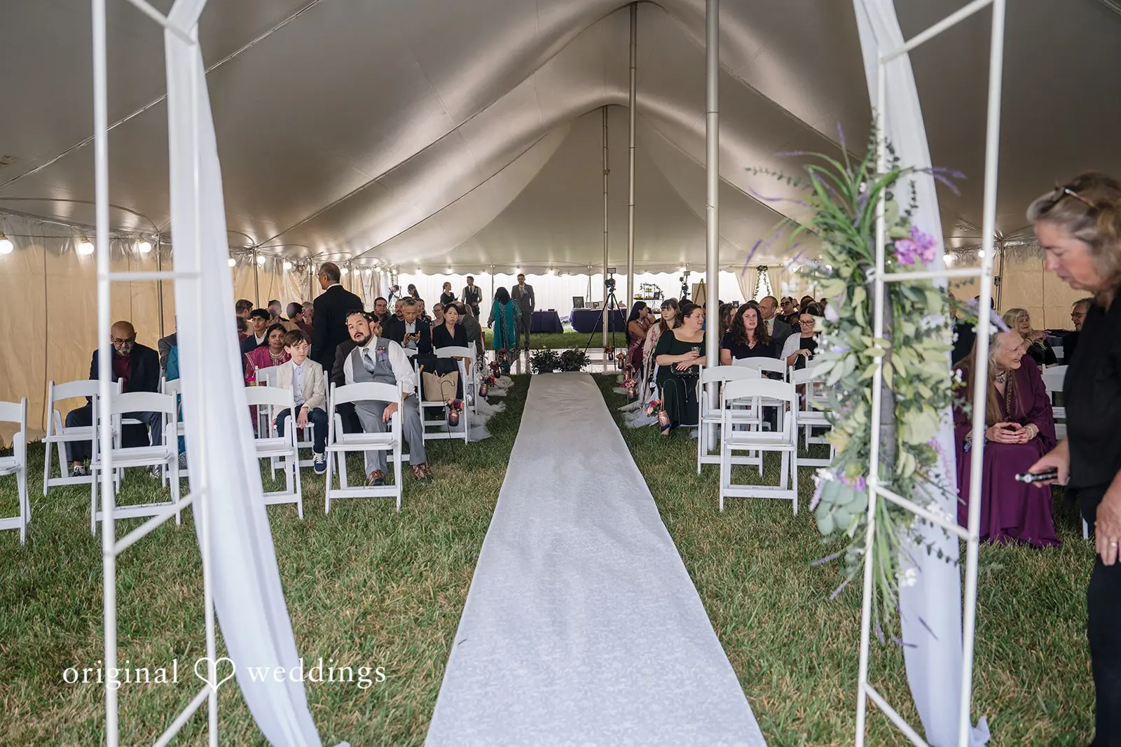 Chicago Backyard Wedding // Amanda & Jonathan -