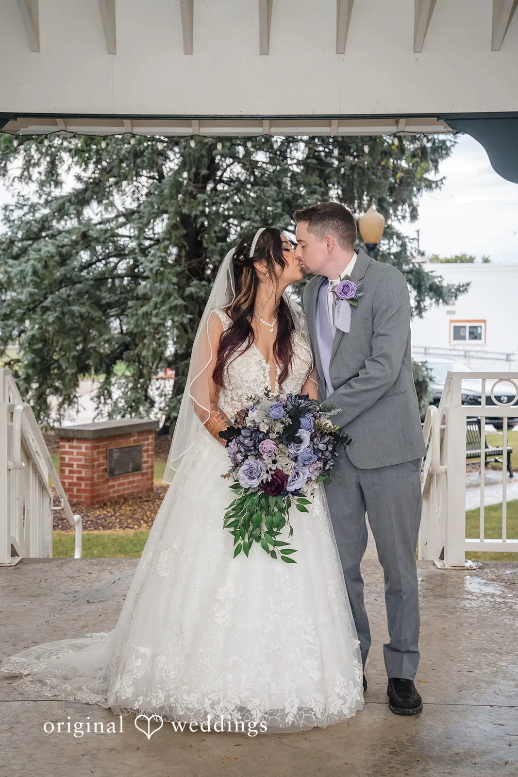 Chicago Backyard Wedding // Amanda & Jonathan -