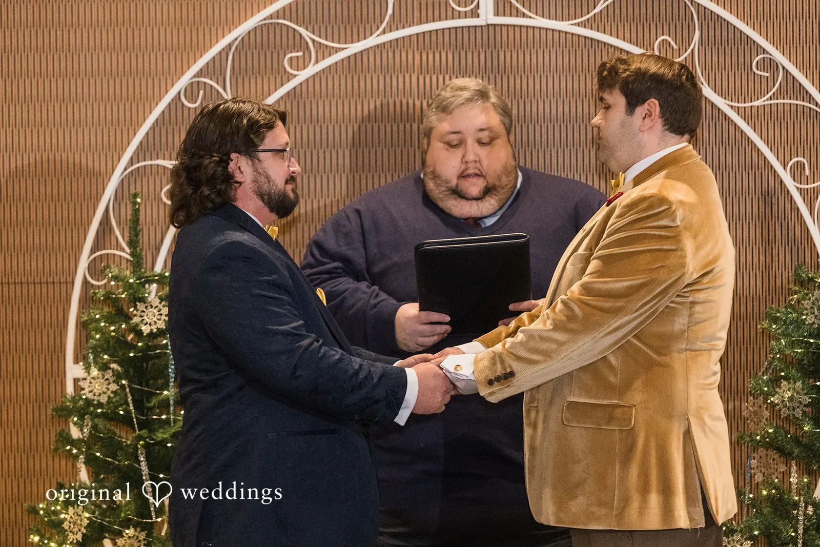 Cleveland Metroparks Zoo Wedding // Daniel & Daniel -
