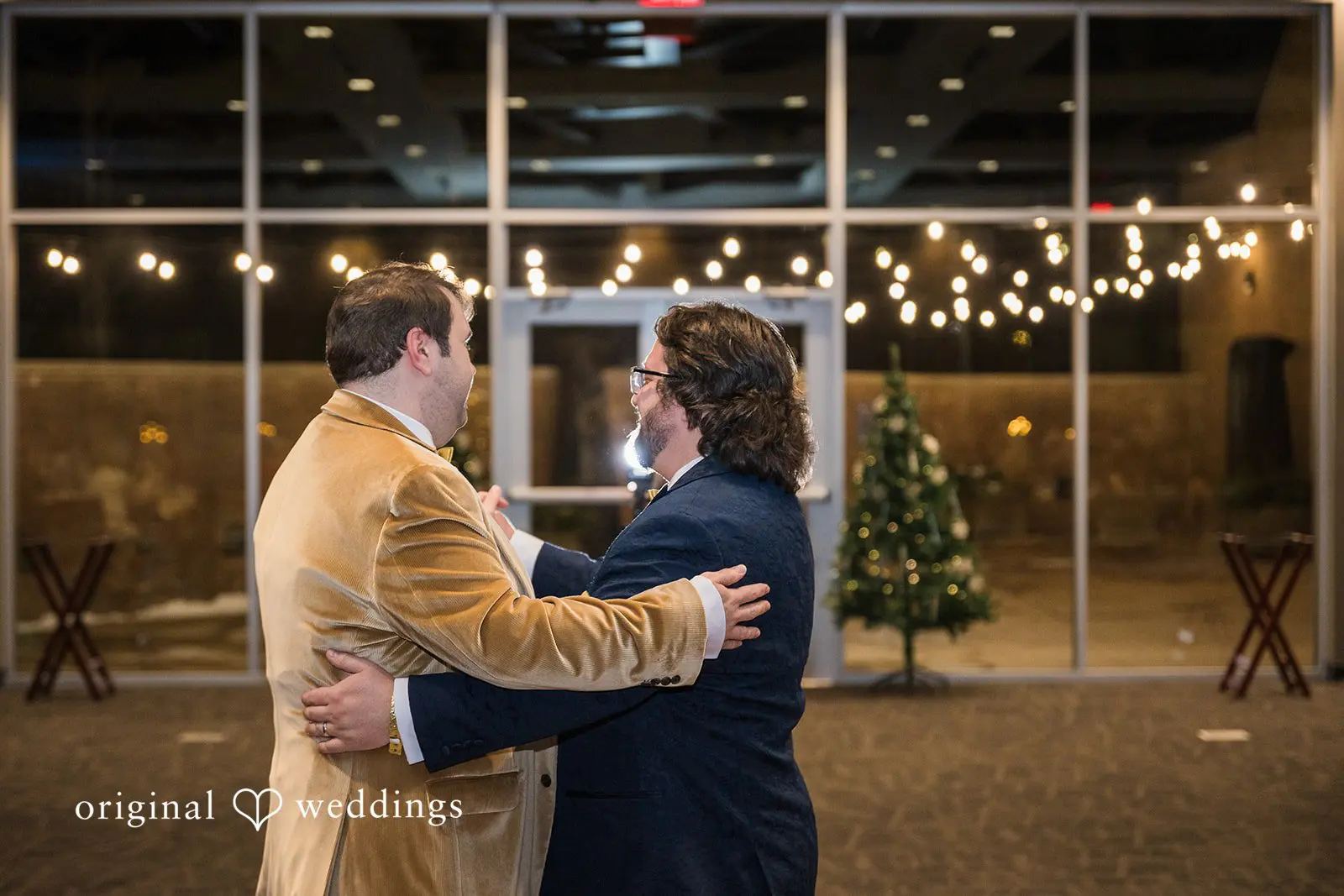 Cleveland Metroparks Zoo Wedding // Daniel & Daniel -