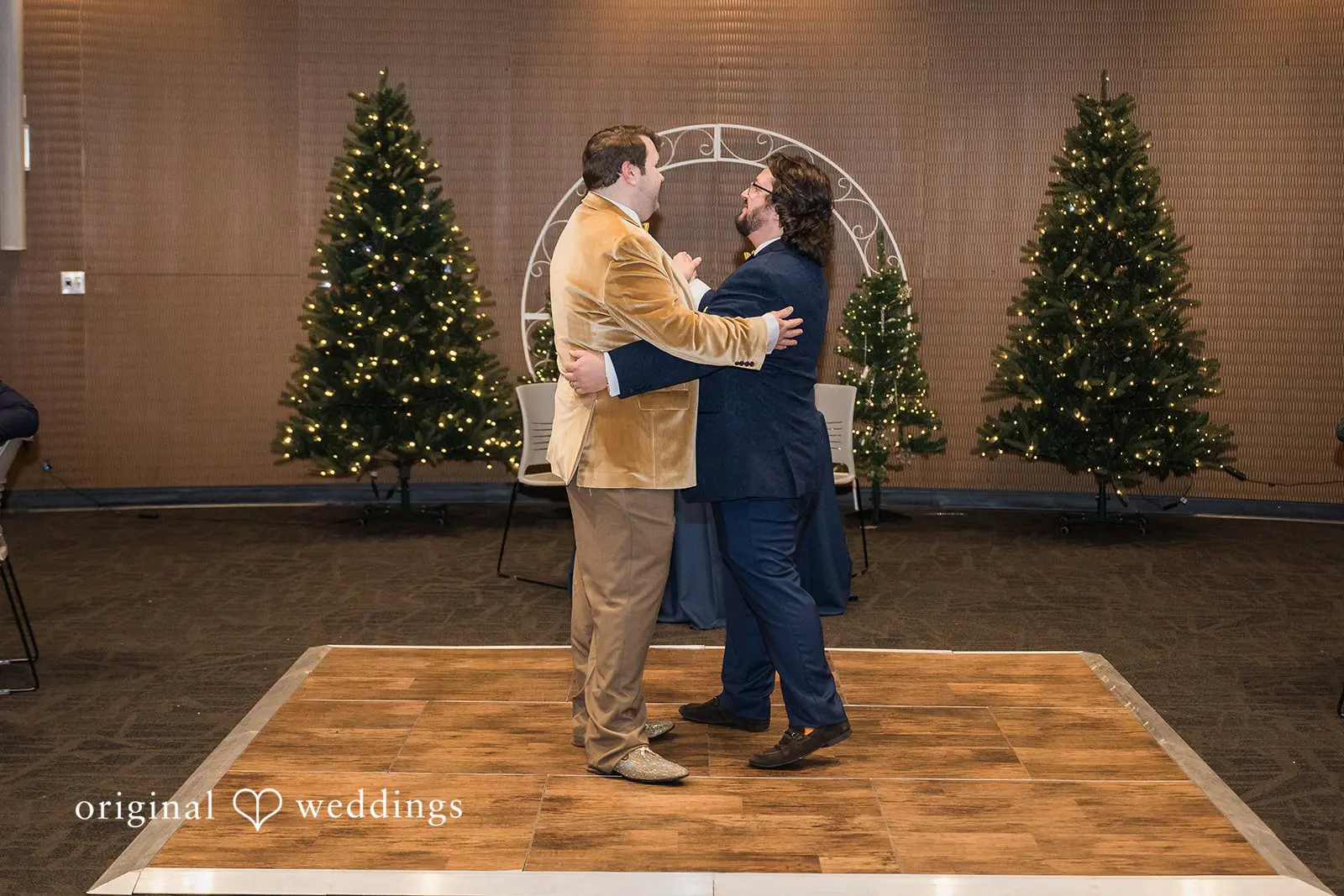 Cleveland Metroparks Zoo Wedding // Daniel & Daniel -