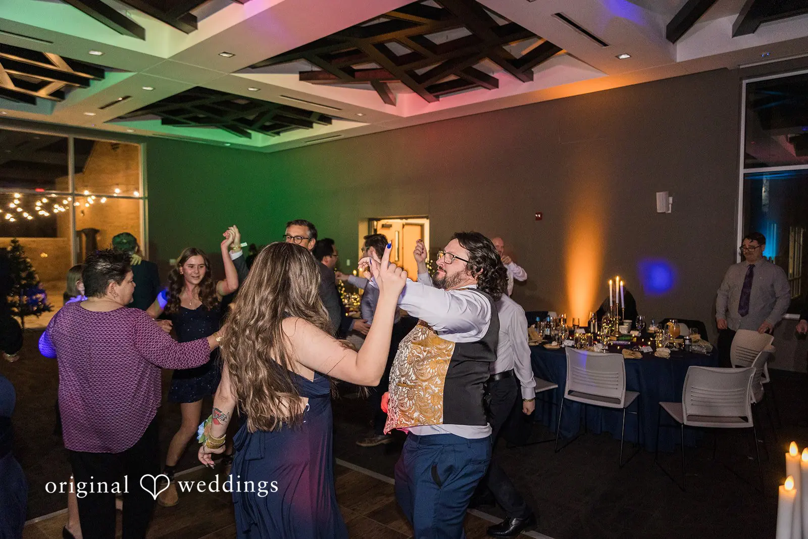 Cleveland Metroparks Zoo Wedding // Daniel & Daniel -