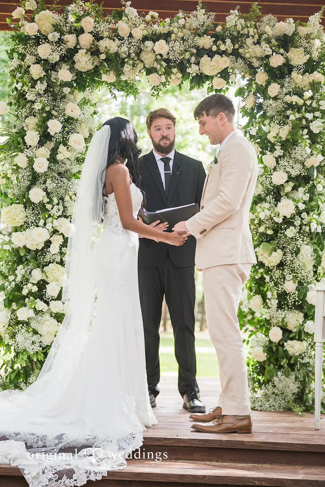 Sarah + Cody Club Lake Venue Wedding // Sarah & Cody -