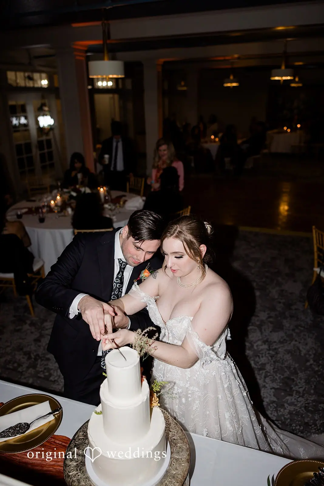 Rebecca + Jaxson Columbia Gorge Hotel Wedding // Rebecca & Jaxson -
