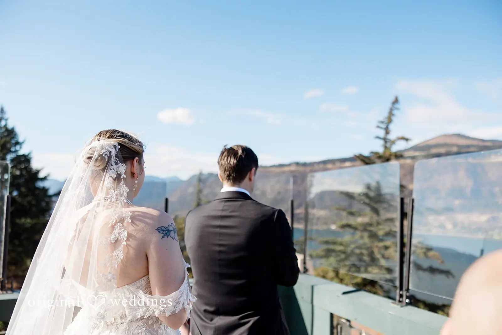 Rebecca + Jaxson Columbia Gorge Hotel Wedding // Rebecca & Jaxson -