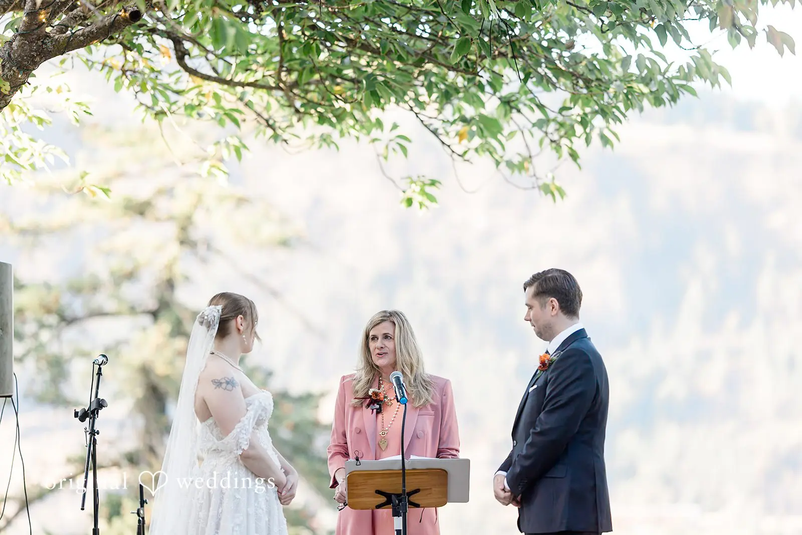 Rebecca + Jaxson Columbia Gorge Hotel Wedding // Rebecca & Jaxson -
