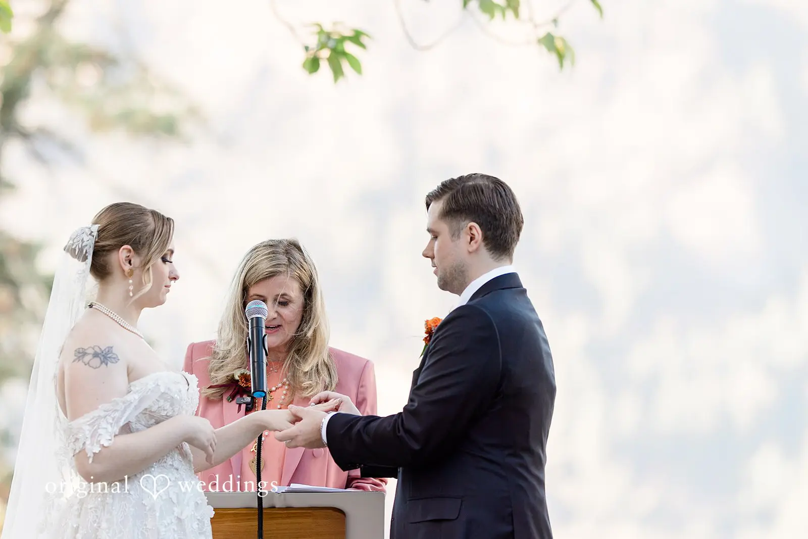 Rebecca + Jaxson Columbia Gorge Hotel Wedding // Rebecca & Jaxson -