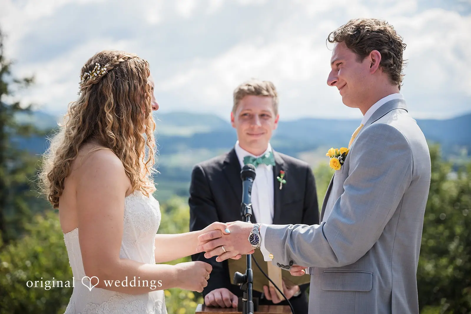 Emma + Brady Crag Rat Hut Wedding // Emma & Brady -