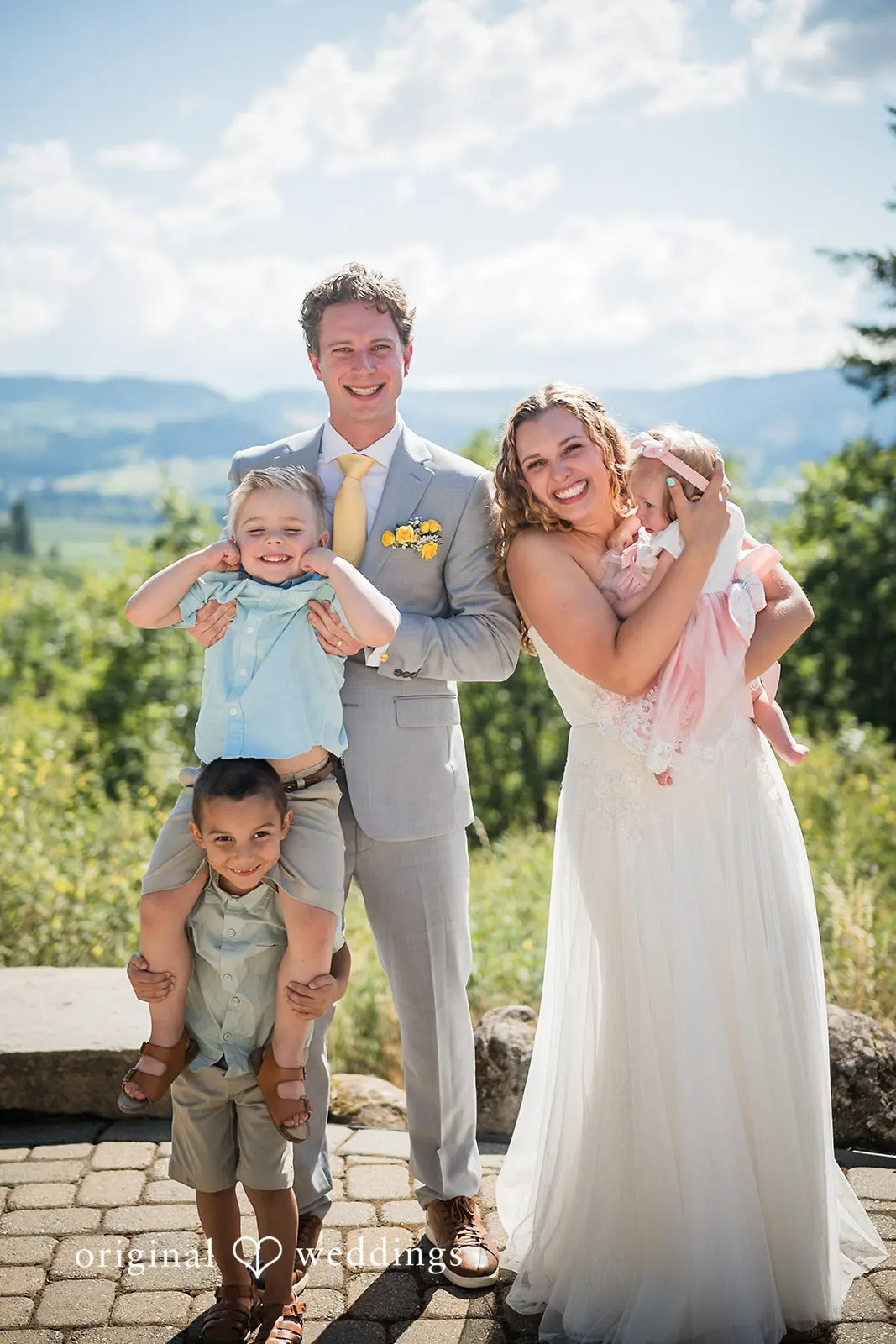 Emma + Brady Crag Rat Hut Wedding // Emma & Brady -
