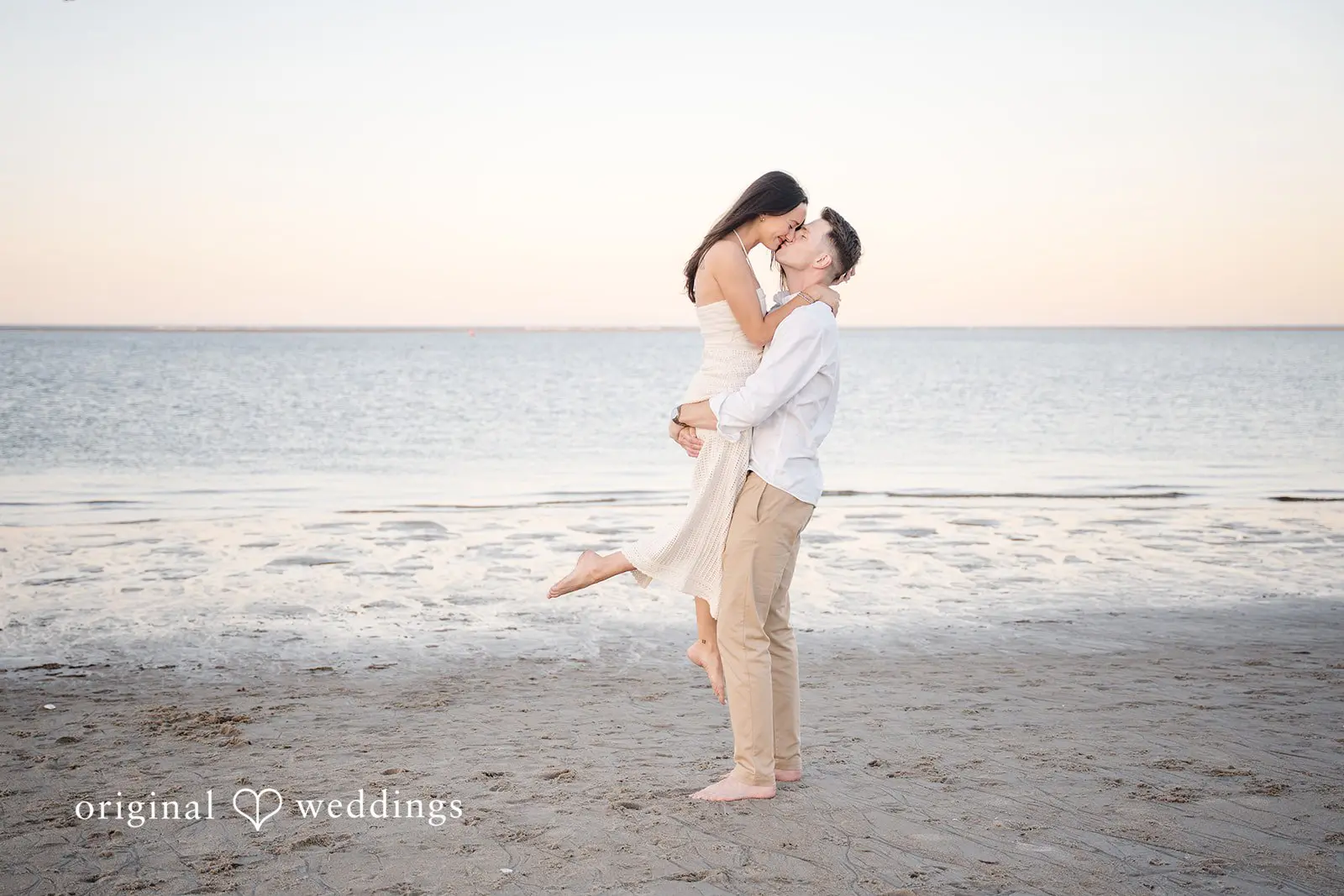 Adela + Patrick Crane Beach Engagement // Adela & Patrick -