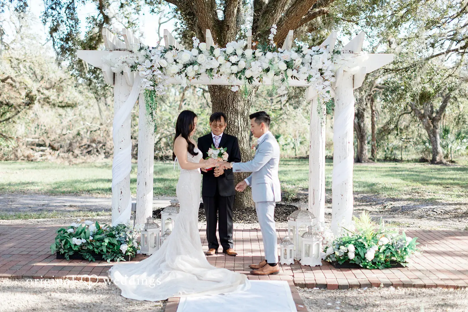 Paul + Linh Davis Stable Wedding // Paul & Linh -
