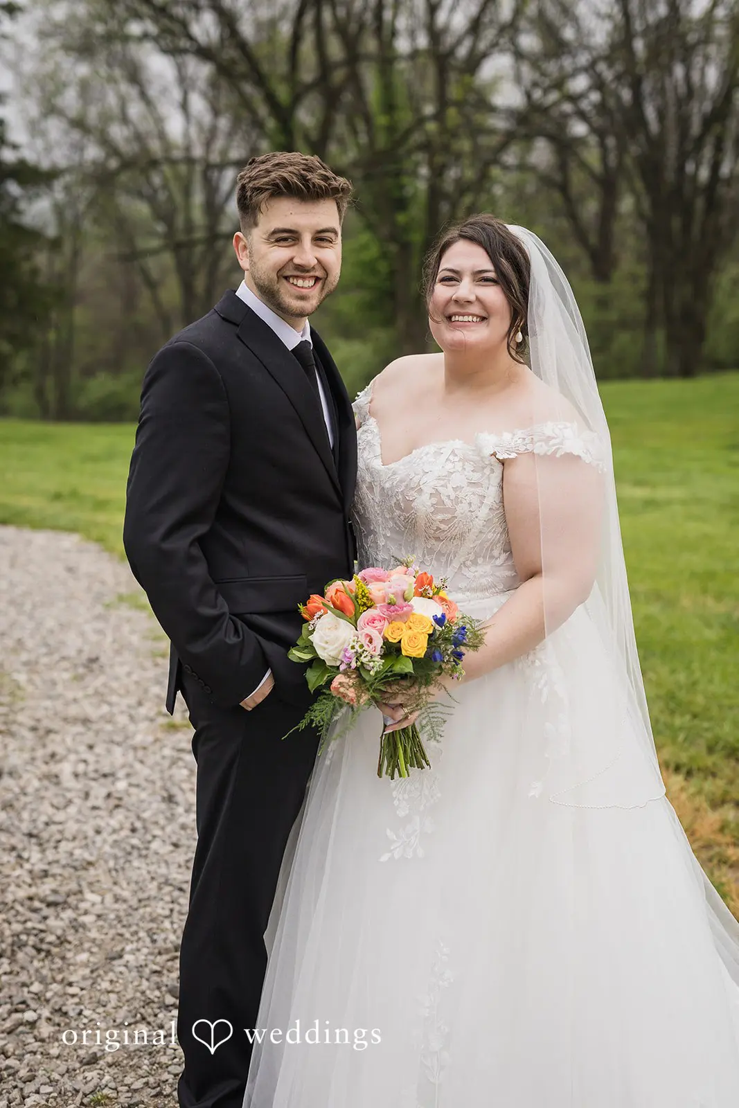 Defiance Ridge Vineyards Wedding // Gabriella & Ethan -