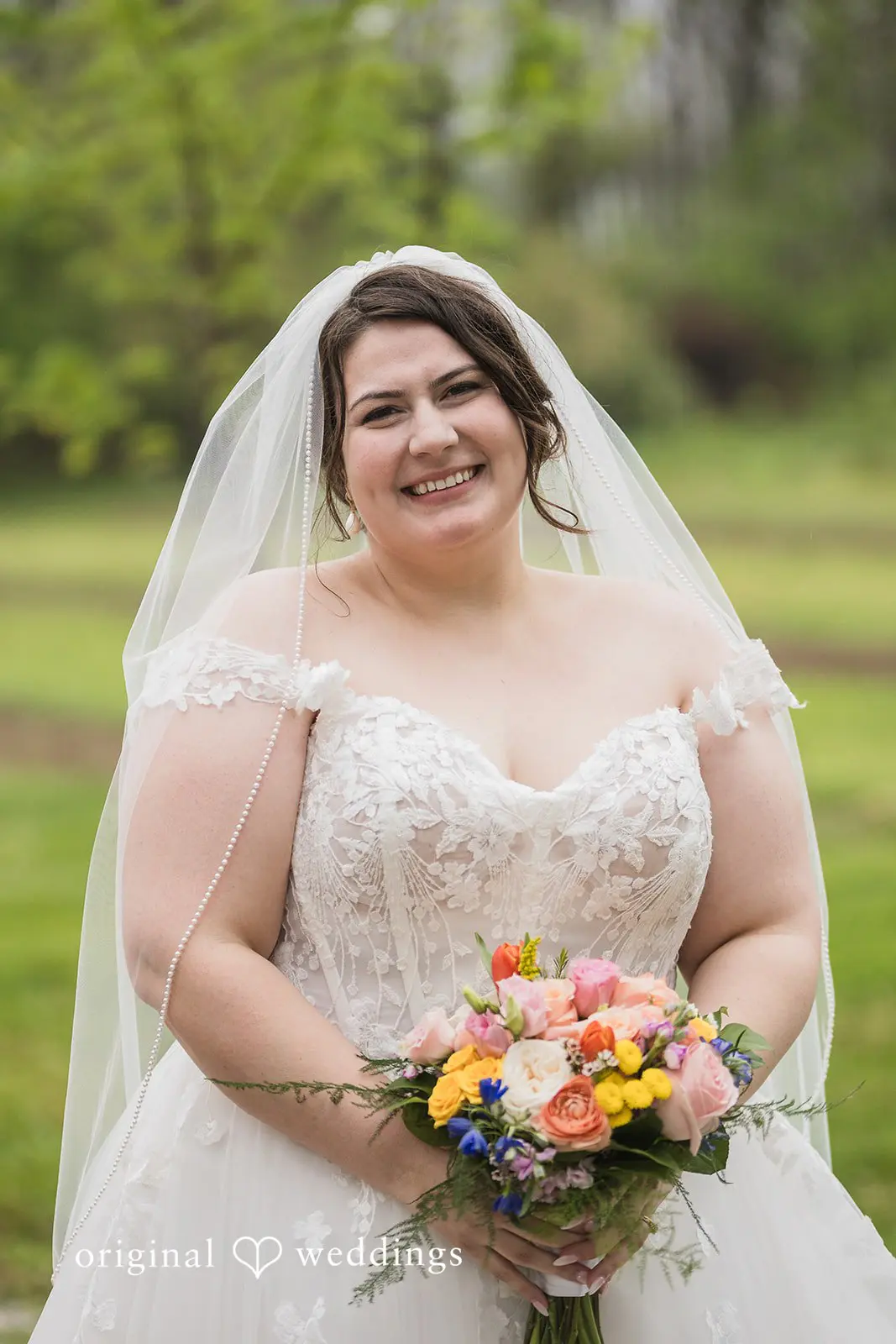 Defiance Ridge Vineyards Wedding // Gabriella & Ethan -