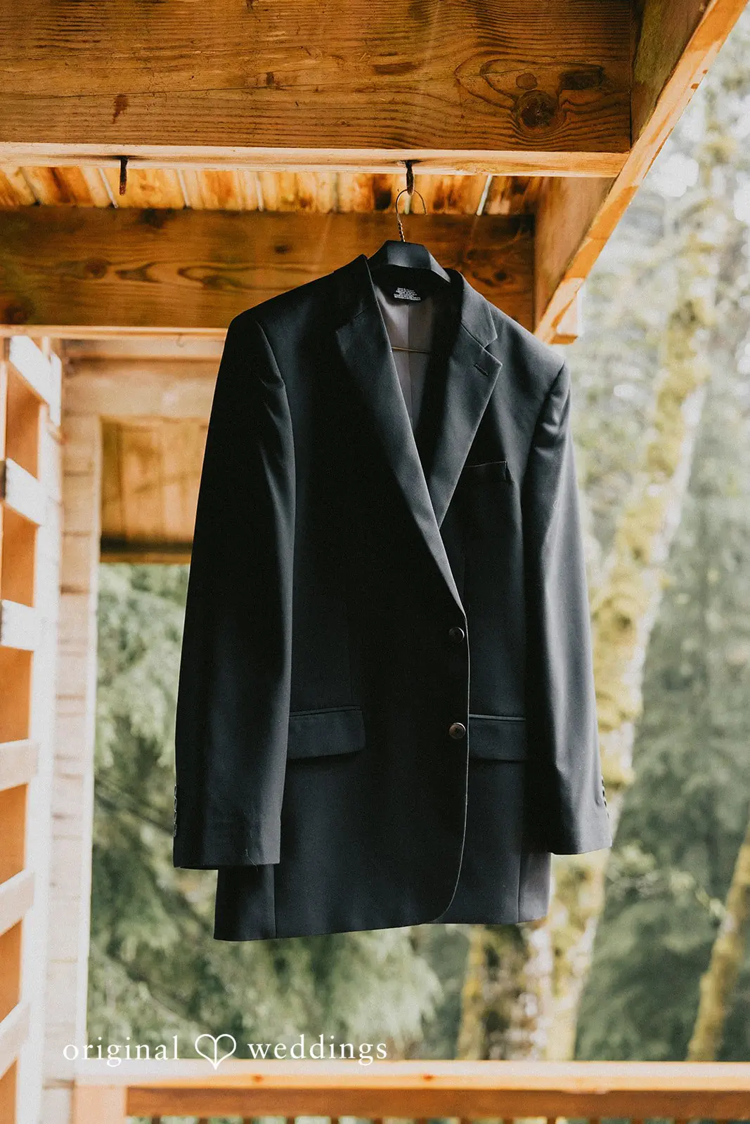 Anna + Thomas Devils Lake Wedding // Anna & Thomas -