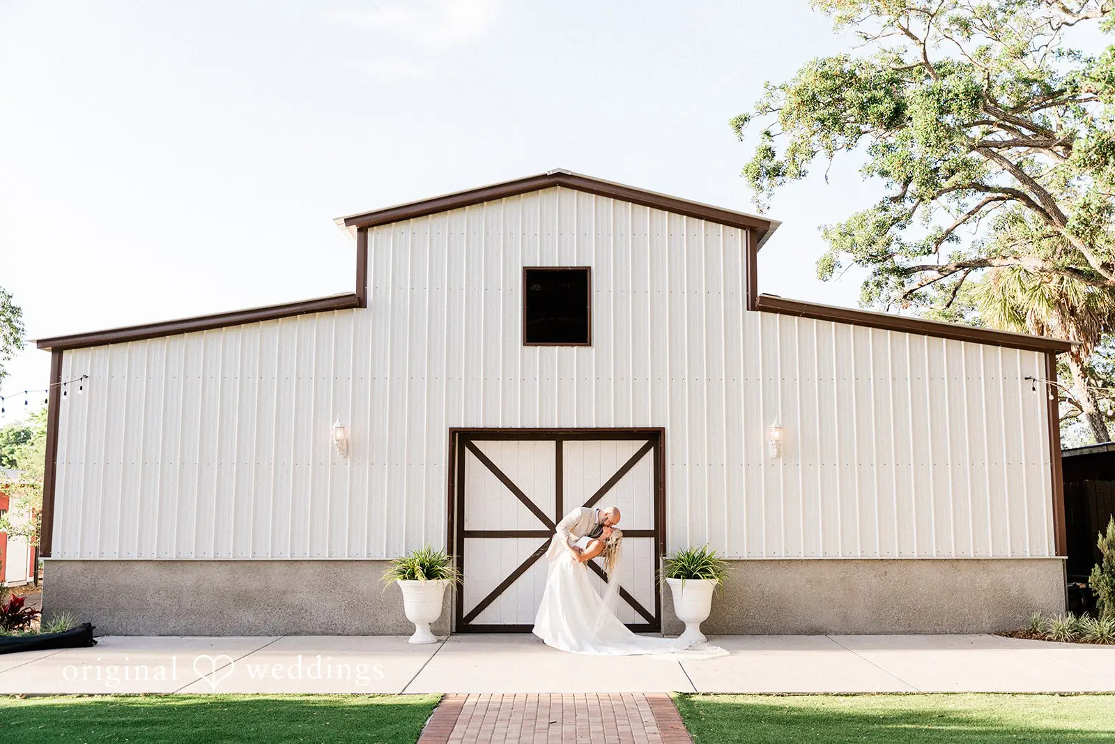 DK Farm and Gardens Wedding // Caitlyn & Wesley -