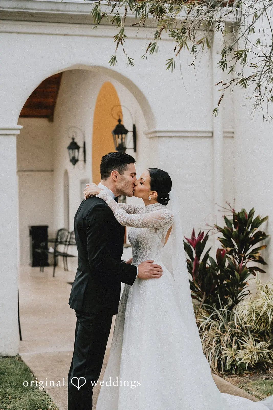 Dr. Phillip's House Wedding // Rebeca & Julian -