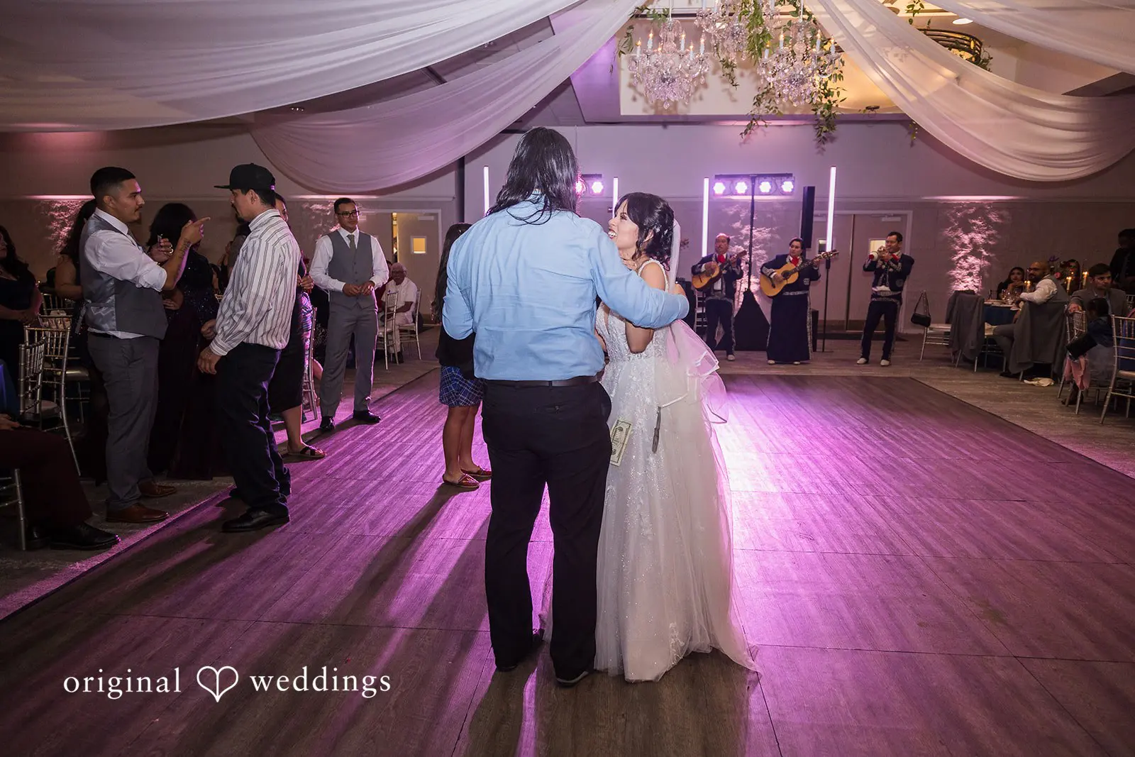 Jessica + Jaime Eagle Glen Golf Club Wedding // Jessica & Jaime -
