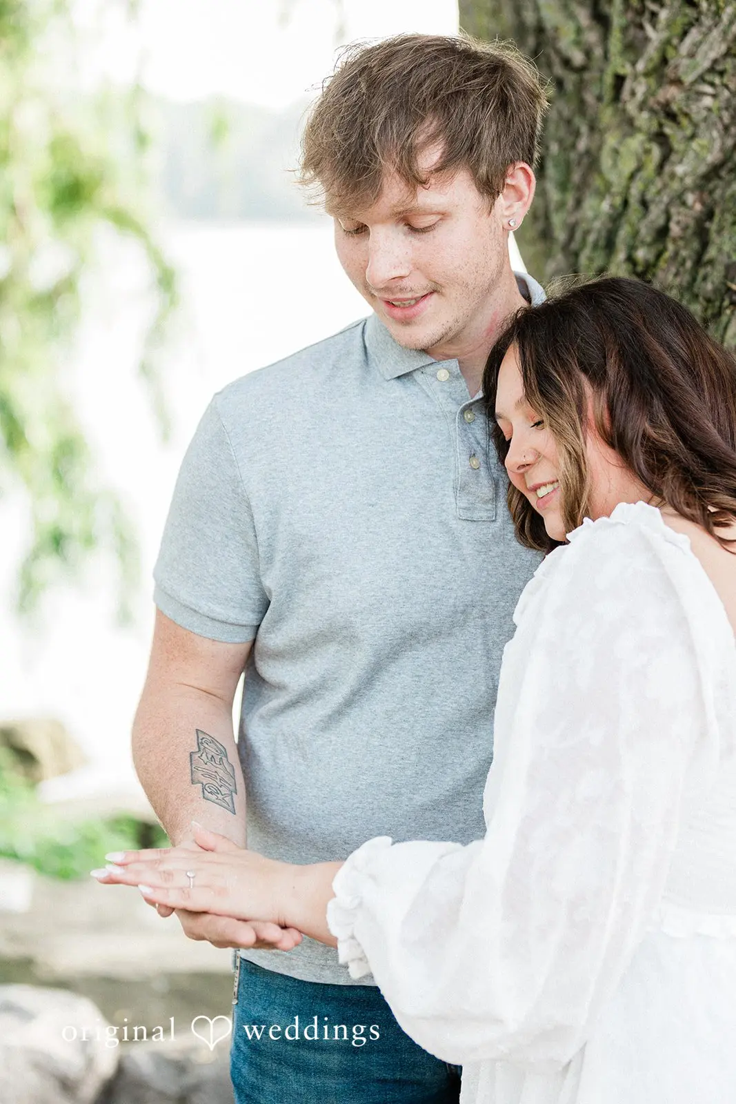 Joshua + Janissa Edgewater Park Engagement // Joshua & Janissa -