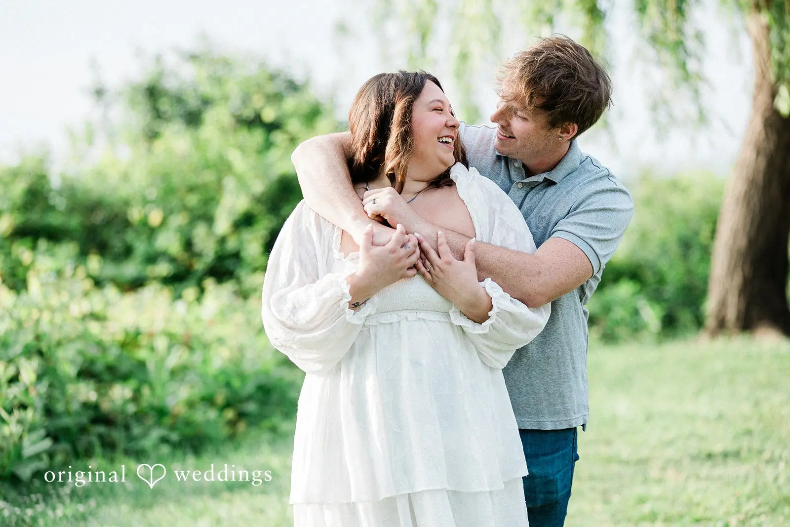 Joshua + Janissa Edgewater Park Engagement // Joshua & Janissa -