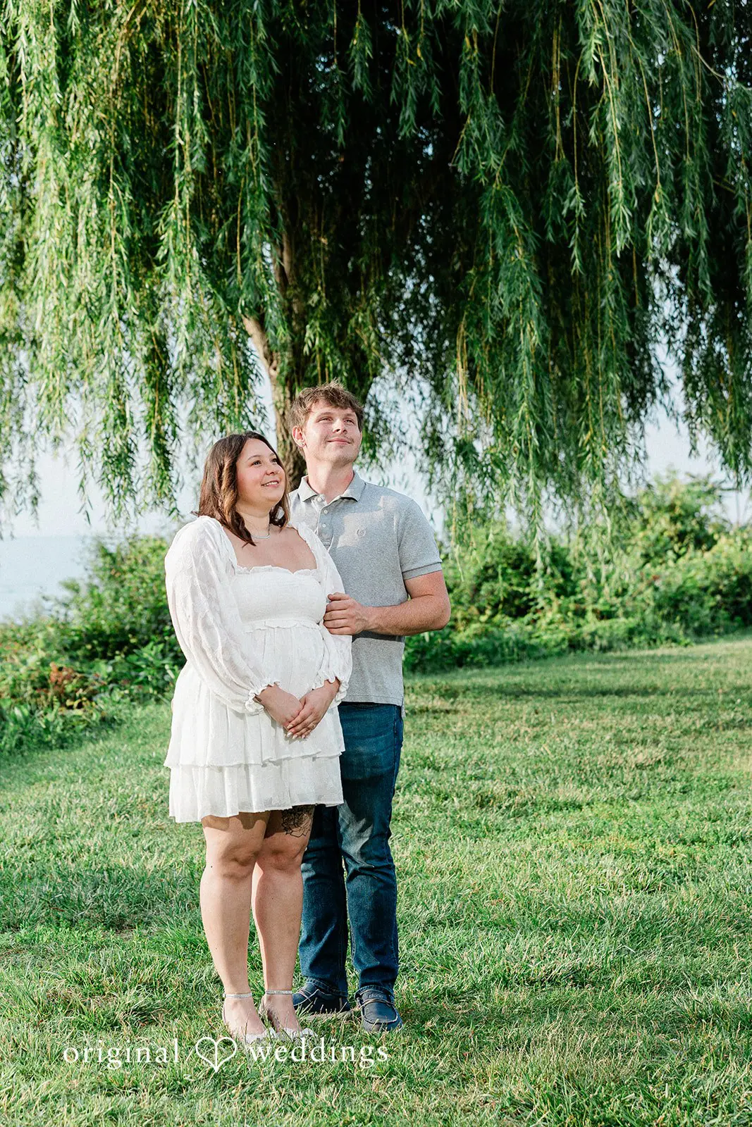 Joshua + Janissa Edgewater Park Engagement // Joshua & Janissa -