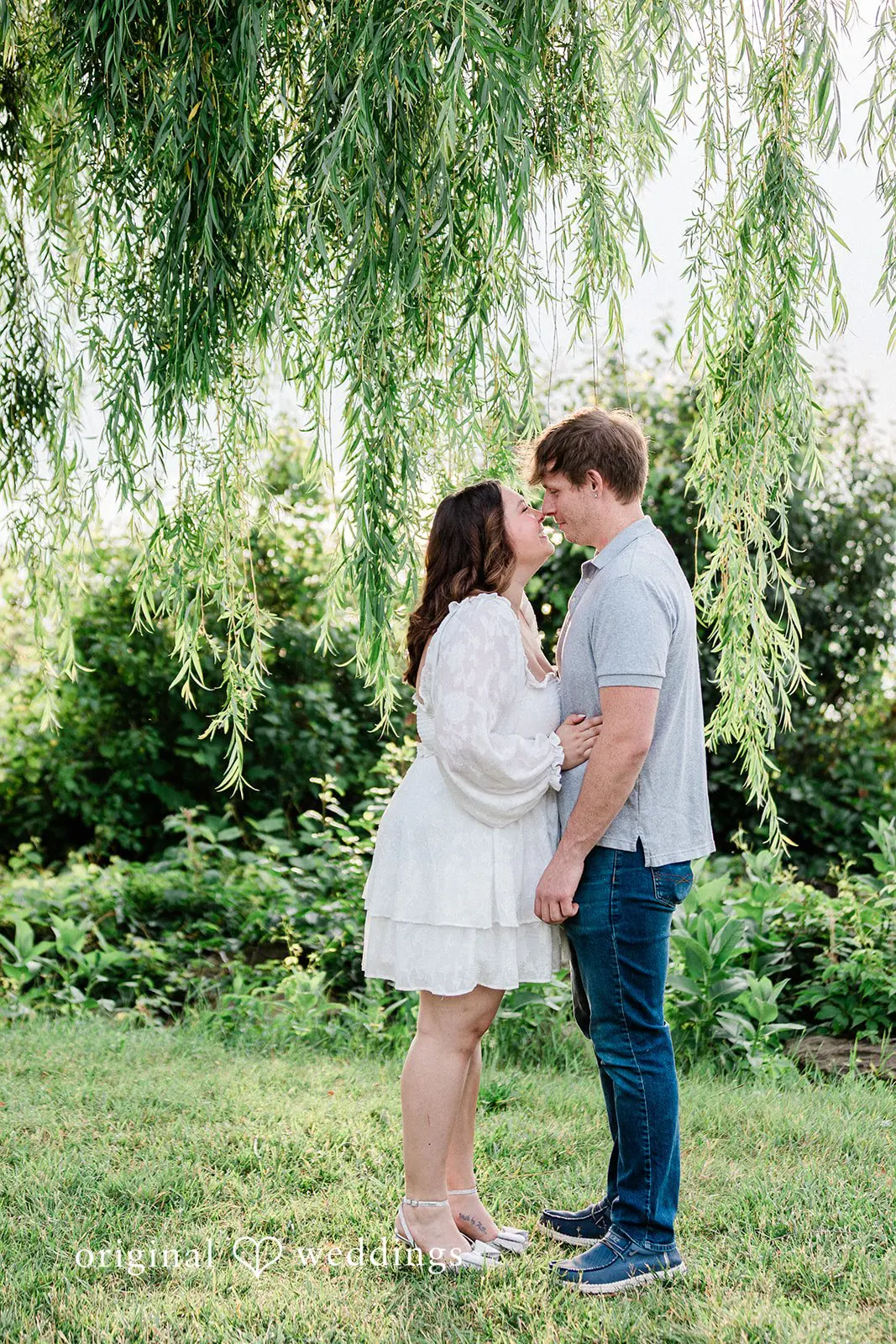 Joshua + Janissa Edgewater Park Engagement // Joshua & Janissa -