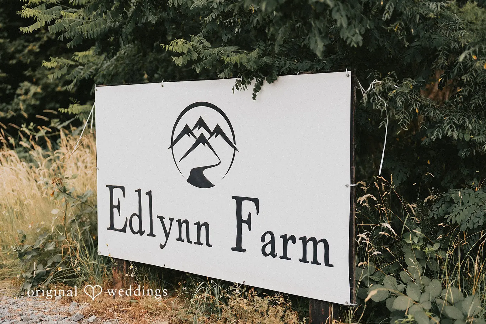 Emily + Robert Edlynn Farm Wedding // Emily & Robert -