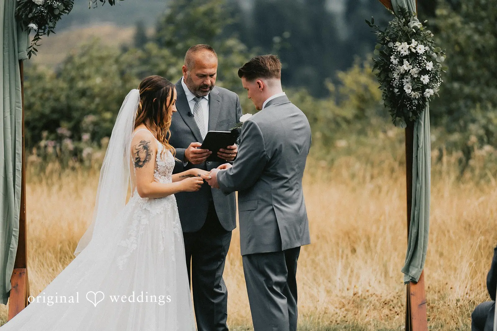 Emily + Robert Edlynn Farm Wedding // Emily & Robert -
