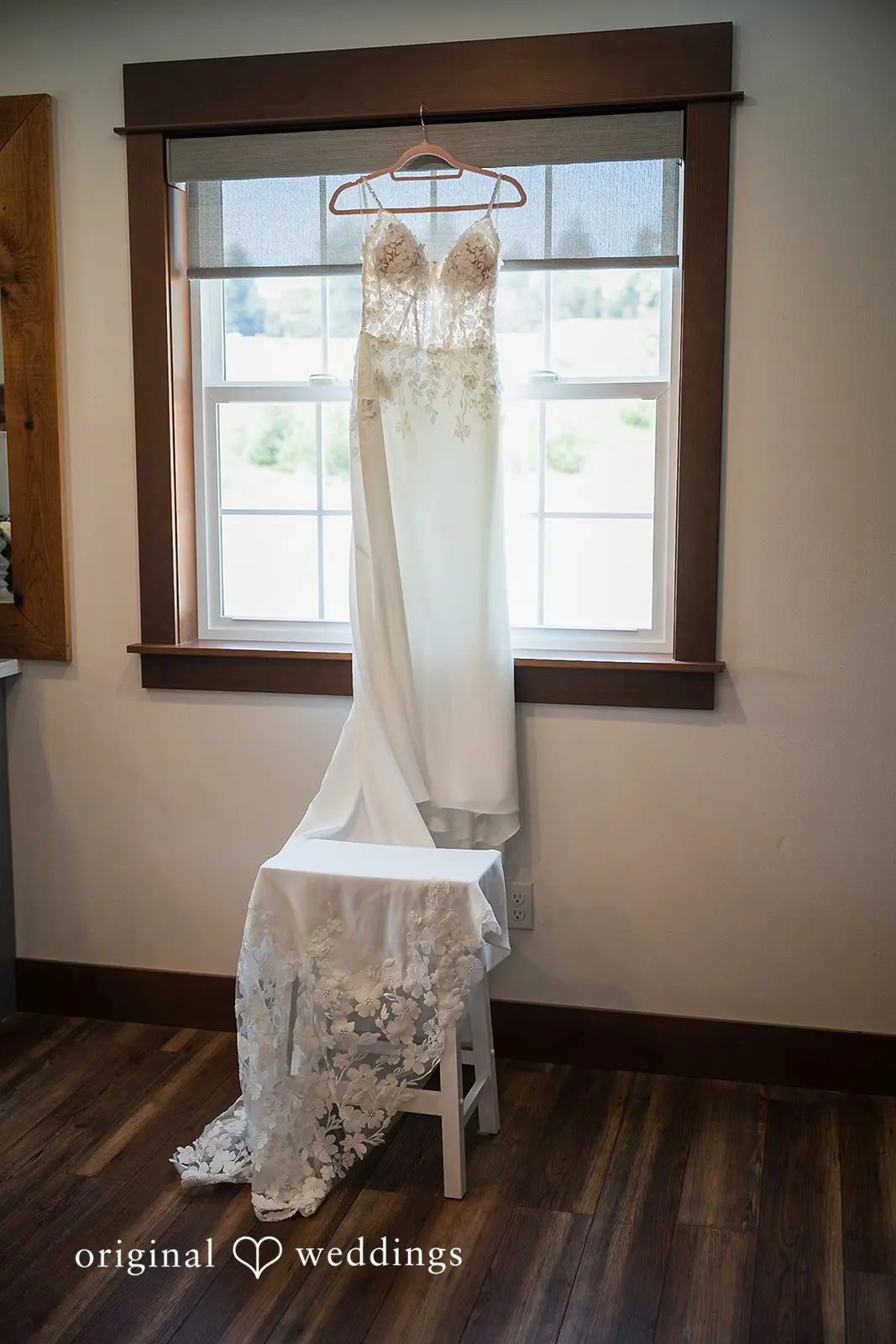 Annelise + Brett Edlynn Farm Wedding // Annelise & Brett -