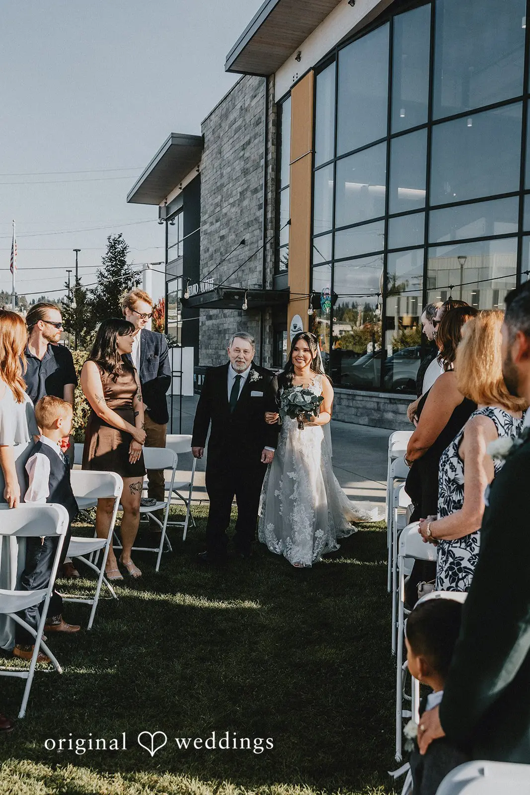 Hattie + Nicholas Edmonds Waterfront Center Wedding // Hattie & Nicholas -