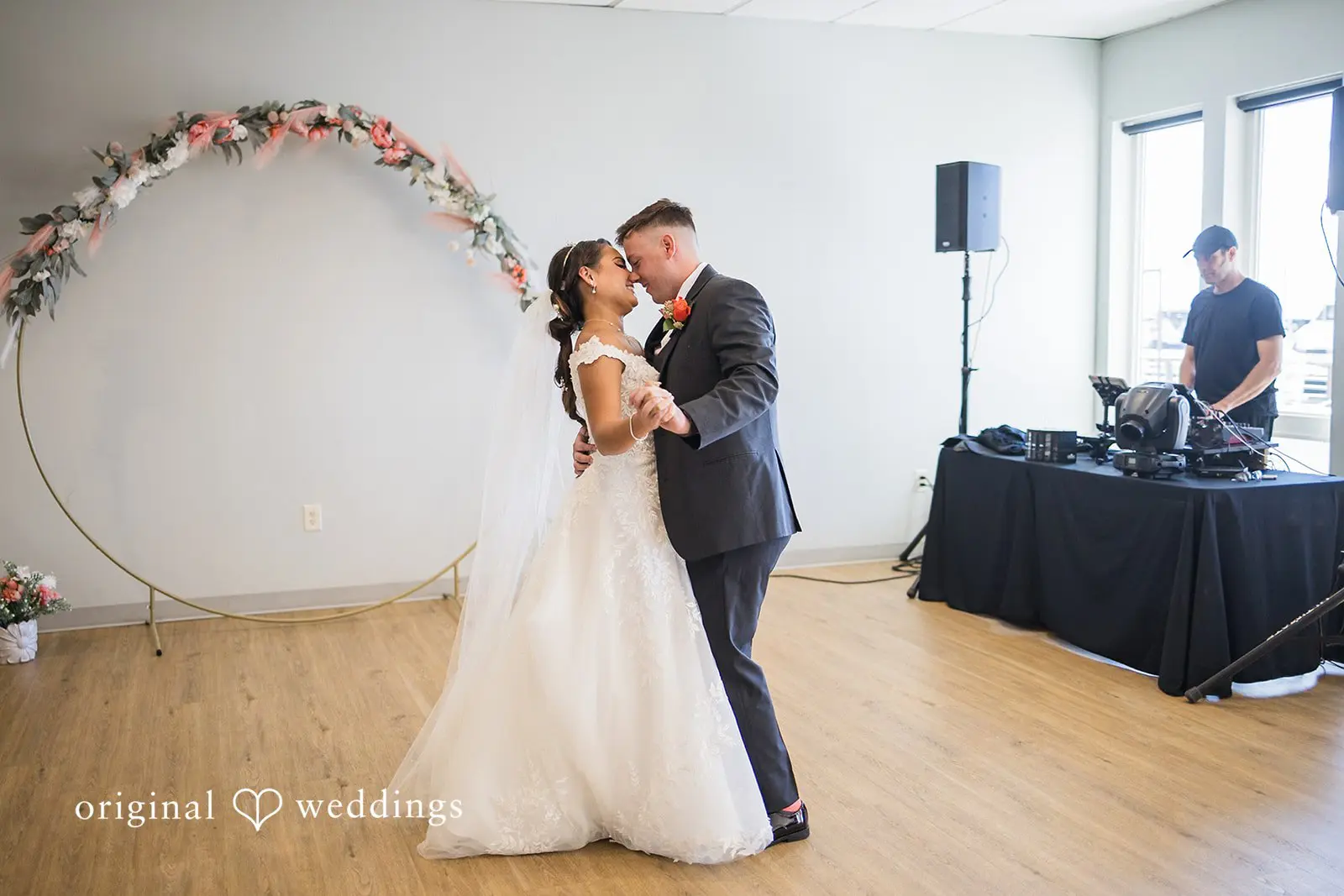 Brielle + Nathan Edmonds Yacht Club Wedding // Brielle & Nathan -