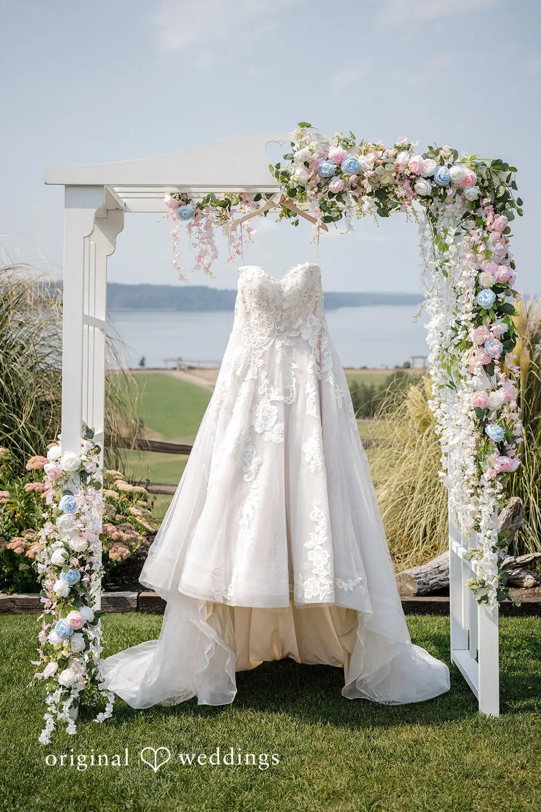 Braeden + Ariana Environmental Services Building Wedding // Braeden & Ariana -