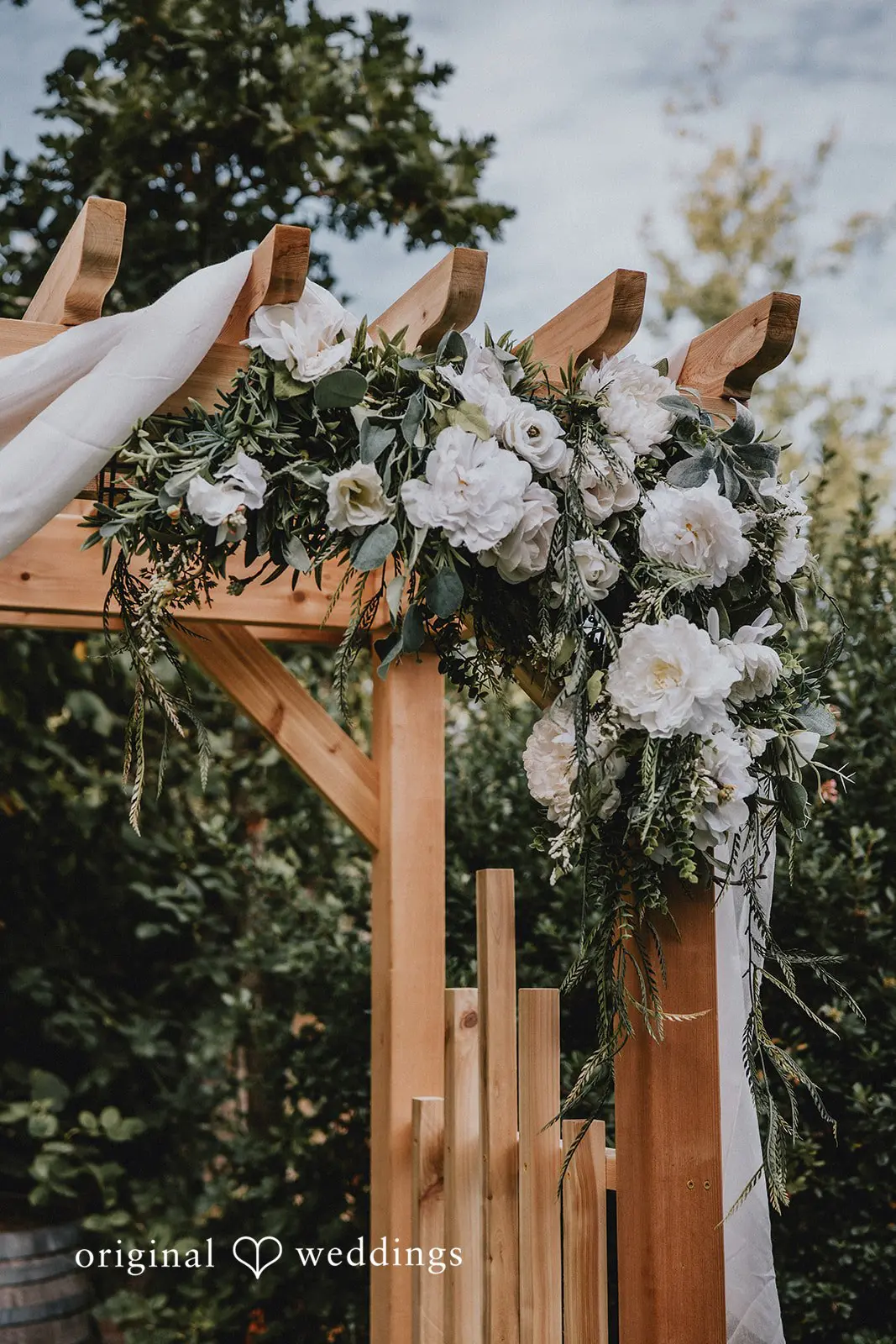 Trinity + Evan Eola Hills Wine Cellars Wedding // Trinity & Evan -