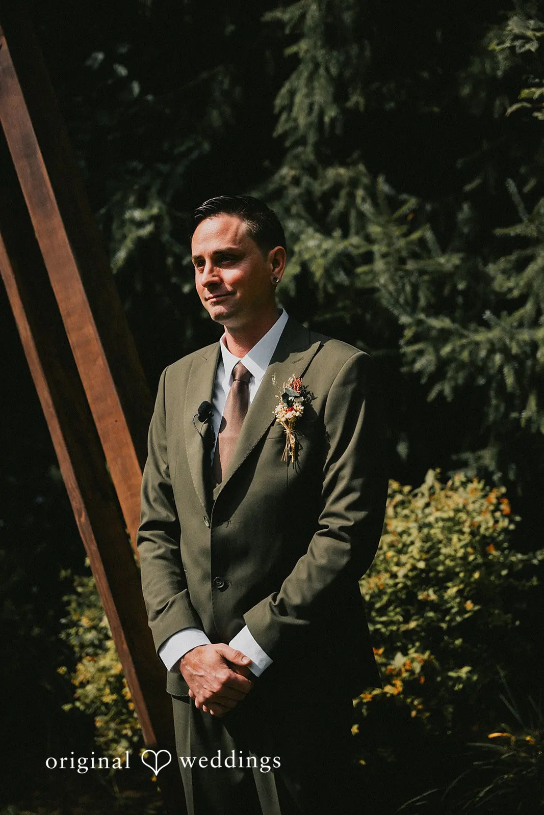Teri + Joshua Evergreen Gardens Wedding // Teri & Joshua -