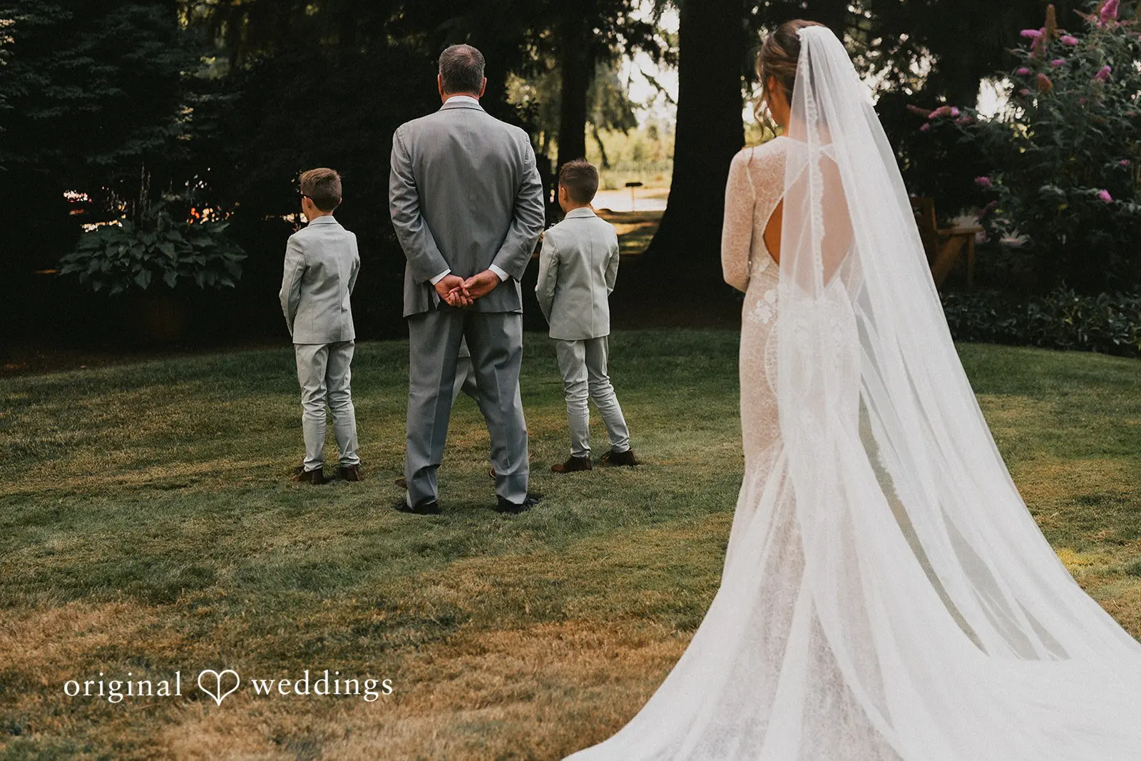 Teri + Joshua Evergreen Gardens Wedding // Teri & Joshua -