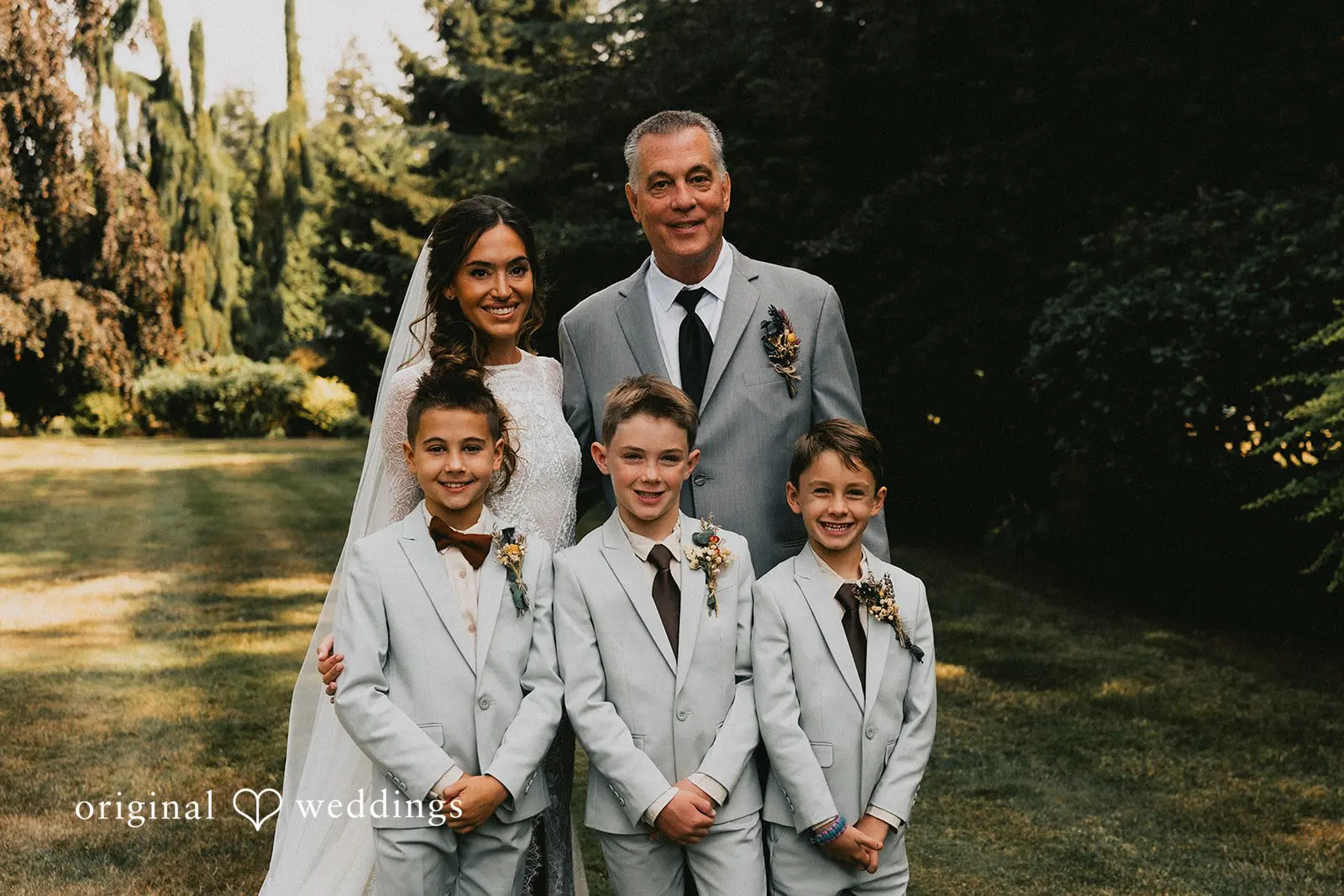Teri + Joshua Evergreen Gardens Wedding // Teri & Joshua -