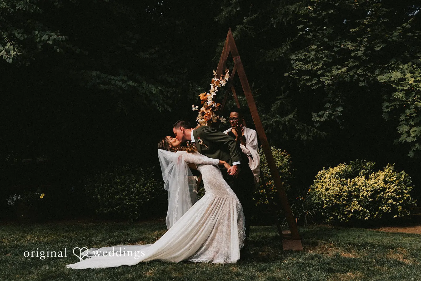 Teri + Joshua Evergreen Gardens Wedding // Teri & Joshua -