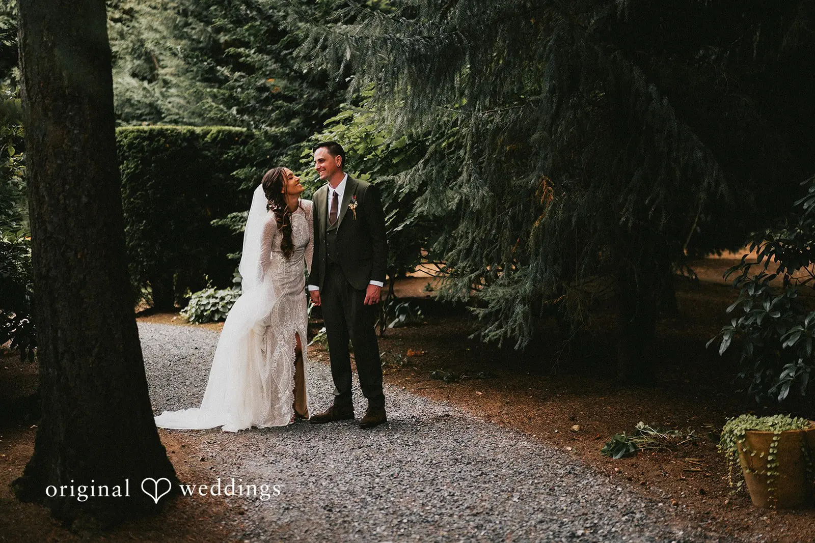 Teri + Joshua Evergreen Gardens Wedding // Teri & Joshua -