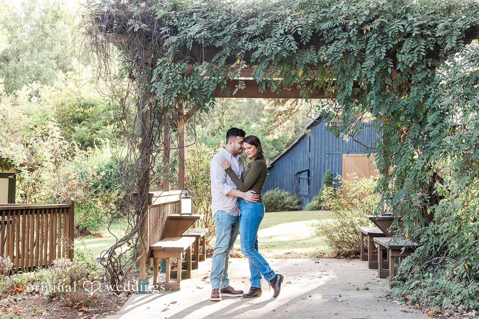 Kinsey + Andrew Farmhouse Siloam Engagement // Kinsey & Andrew -
