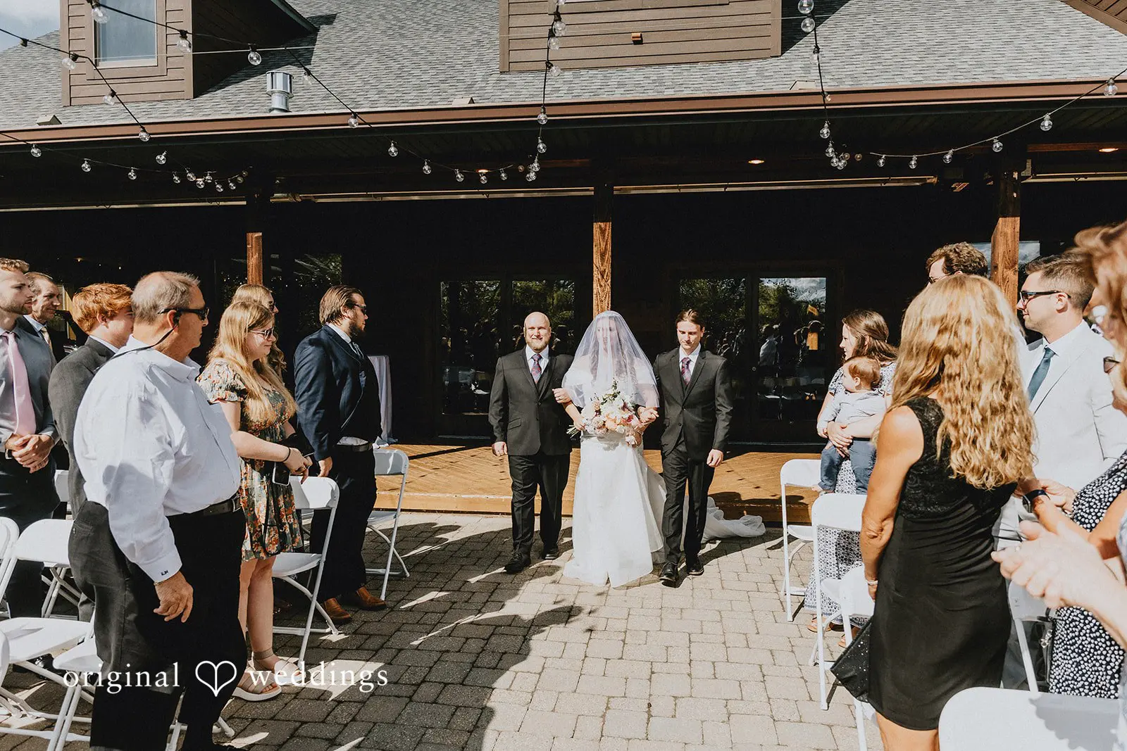 Fenton Winery and Brewery Wedding // Jacob & Rae -