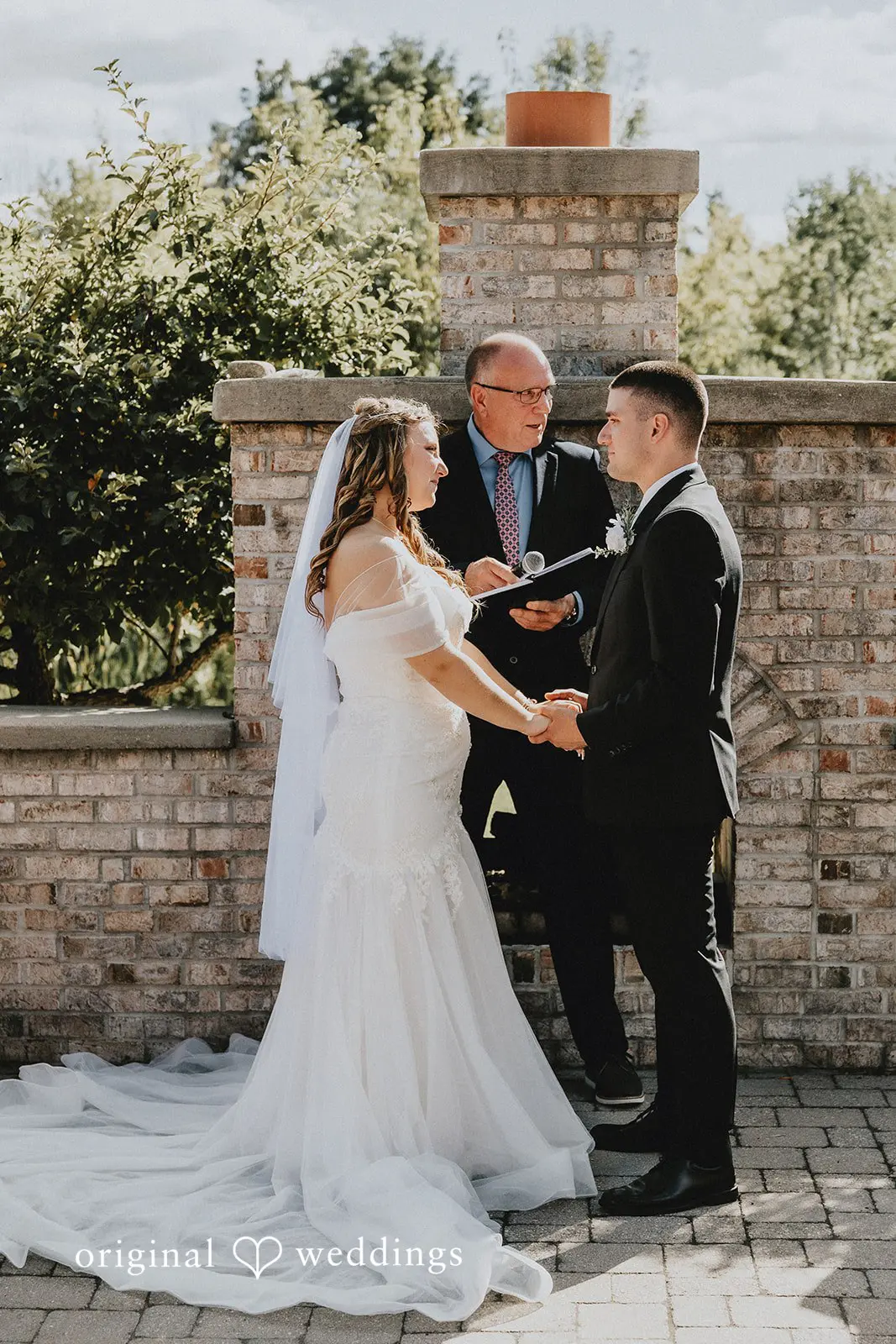 Fenton Winery and Brewery Wedding // Jacob & Rae -