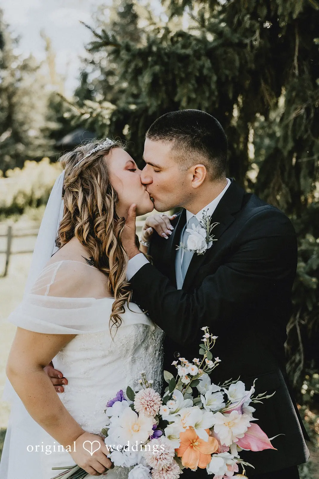 Fenton Winery and Brewery Wedding // Jacob & Rae -